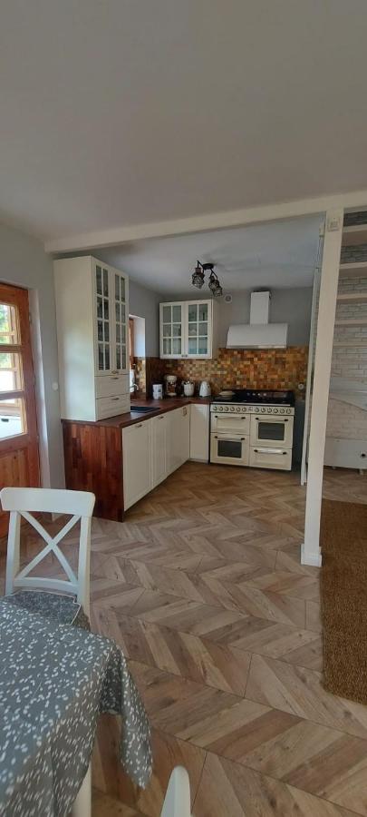 Villa Przystanek Jeziorna 49 Perlino Esterno foto